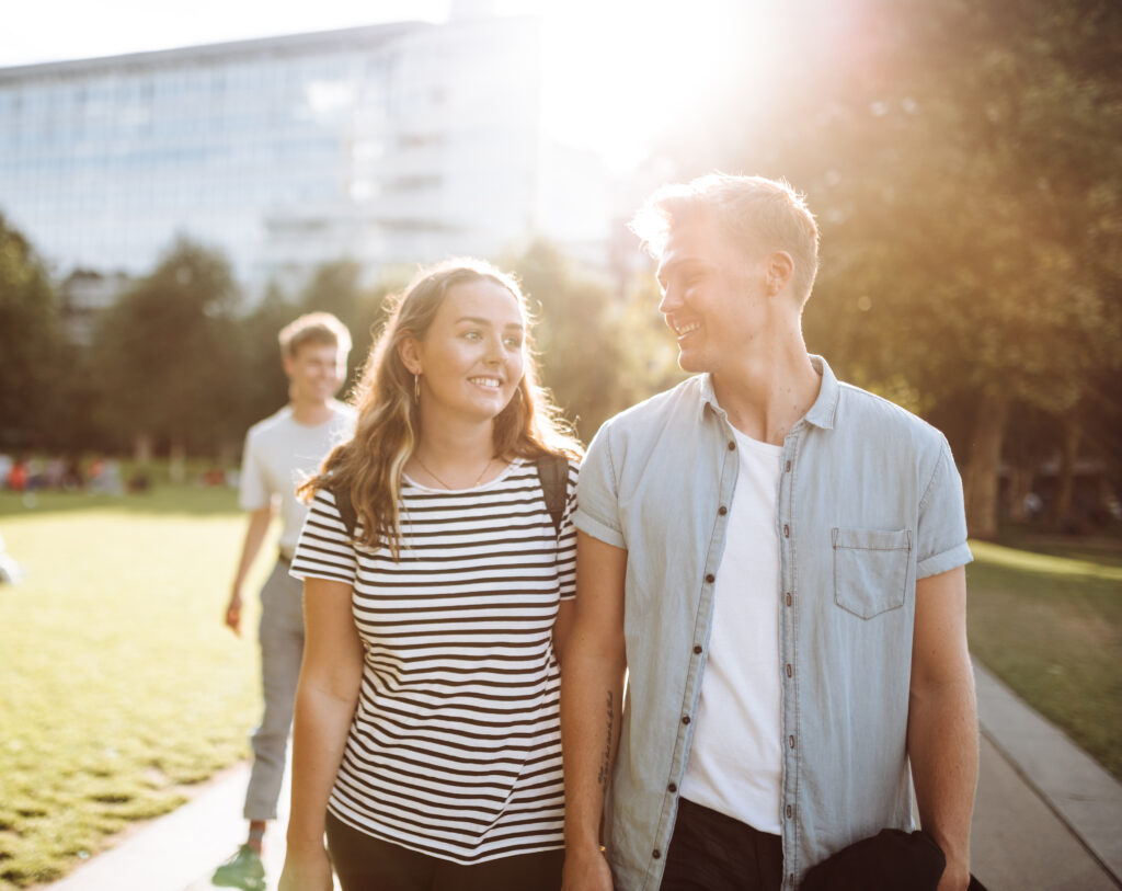 Couple walks to Alternatives to get free STD testing
